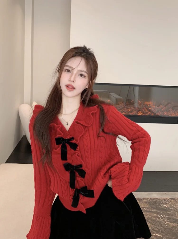 

Korobov French Vintage V-neck Knit Top Red Long Sleeve Autumn Bowknot Design Pullovers Ruffles Sweater Fashion Sueters De Mujer