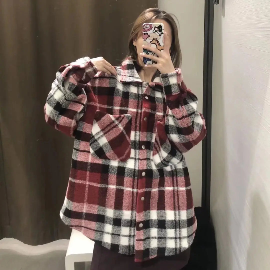 JUNWU Spring And Autumn Women's Red Blue Plaid Print Lapel Single-Breasted Pocket Design Loose Long-Sleeved Shirt Jacket British
JUNWU Spring And Autumn Women's Red Blue Plaid Print Lapel Single-Breasted Pocket Design Loose Long-Sleeved Shirt Jacket British