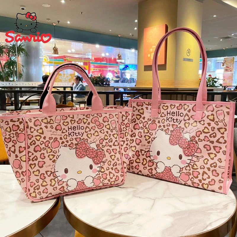 Kawaii Sanrio Hello Kitty Cartoon Tote Bag One Shoulder Backpack Love Girl Heart Large Capacity Commuter Bag
Kawaii Sanrio Hello Kitty Cartoon Tote Bag One Shoulder Backpack Love Girl Heart Large Capacity Commuter Bag