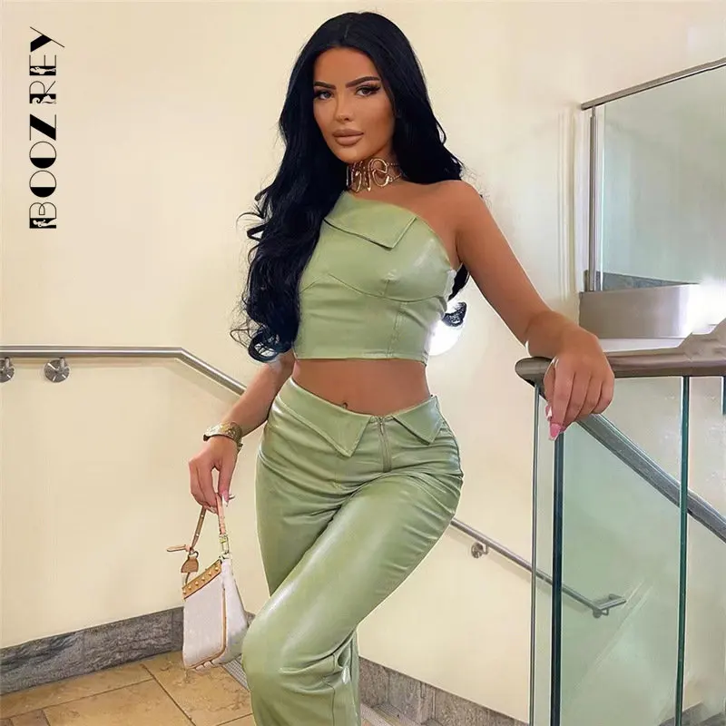 Пикантный жилет BoozRey с косым воротником, брюки из искусственной кожи, комплект из двух предметов, женская уличная одежда, элегантный комплек... 
Пикантный жилет BoozRey с косым воротником, брюки из искусственной кожи, комплект из двух предметов, женская уличная одежда, элегантный комплек...