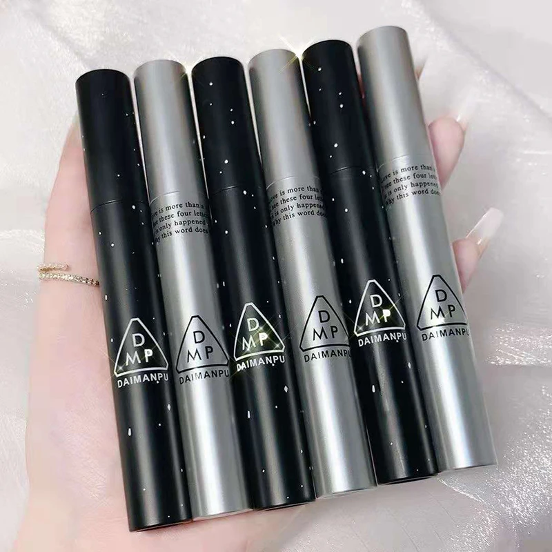 6 Colors Velvet Matte Lipstick Moisturizing Soft Mist Lipgloss Romantic Universe Lip Gloss Non-stick Cup Waterproof Lips Makeup
6 Colors Velvet Matte Lipstick Moisturizing Soft Mist Lipgloss Romantic Universe Lip Gloss Non-stick Cup Waterproof Lips Makeup