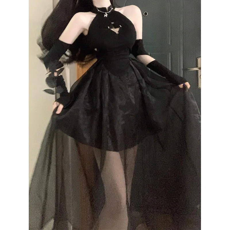 Fashion Women's Set 2023 Spring Summer Dark Style Hotgirl Sleeves+Waistband Hanging Neck Tank Top Dress Two Piece Set
Fashion Women's Set 2023 Spring Summer Dark Style Hotgirl Sleeves+Waistband Hanging Neck Tank Top Dress Two Piece Set