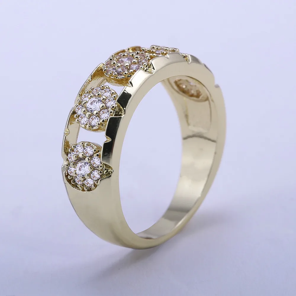 Fashion Classic Gold Plated Mens White Zircon Tennis Iced Out Ring Anniversary Gift Engagement Wedding Rings Hip Hop Jewelry
Fashion Classic Gold Plated Mens White Zircon Tennis Iced Out Ring Anniversary Gift Engagement Wedding Rings Hip Hop Jewelry