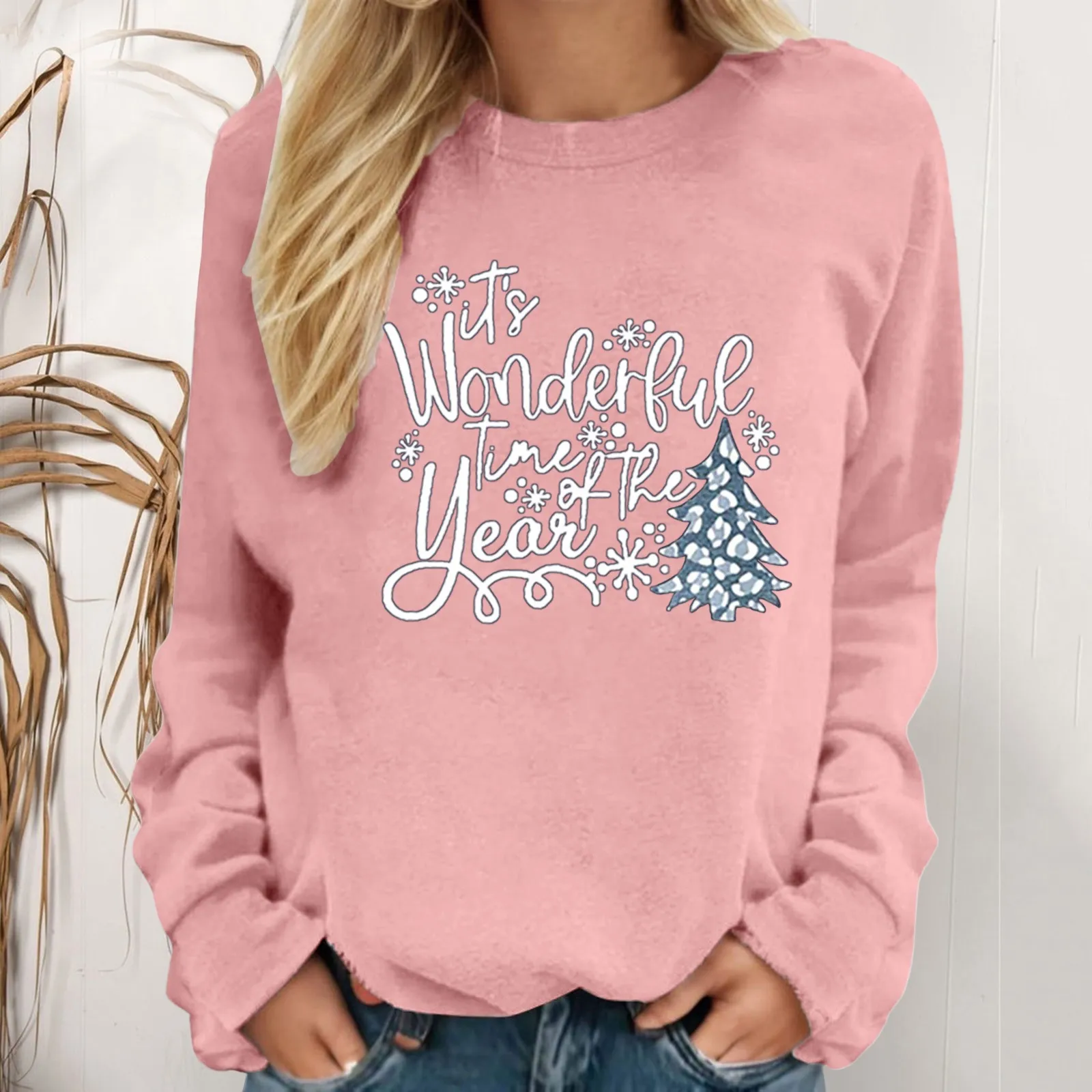 Christmas Sweatshirts Women Kawaii Letter Graffiti Print Hoodies Harajuku Loose Crew Neck Sweatshirts Sport Tracksuits Pullover
Christmas Sweatshirts Women Kawaii Letter Graffiti Print Hoodies Harajuku Loose Crew Neck Sweatshirts Sport Tracksuits Pullover