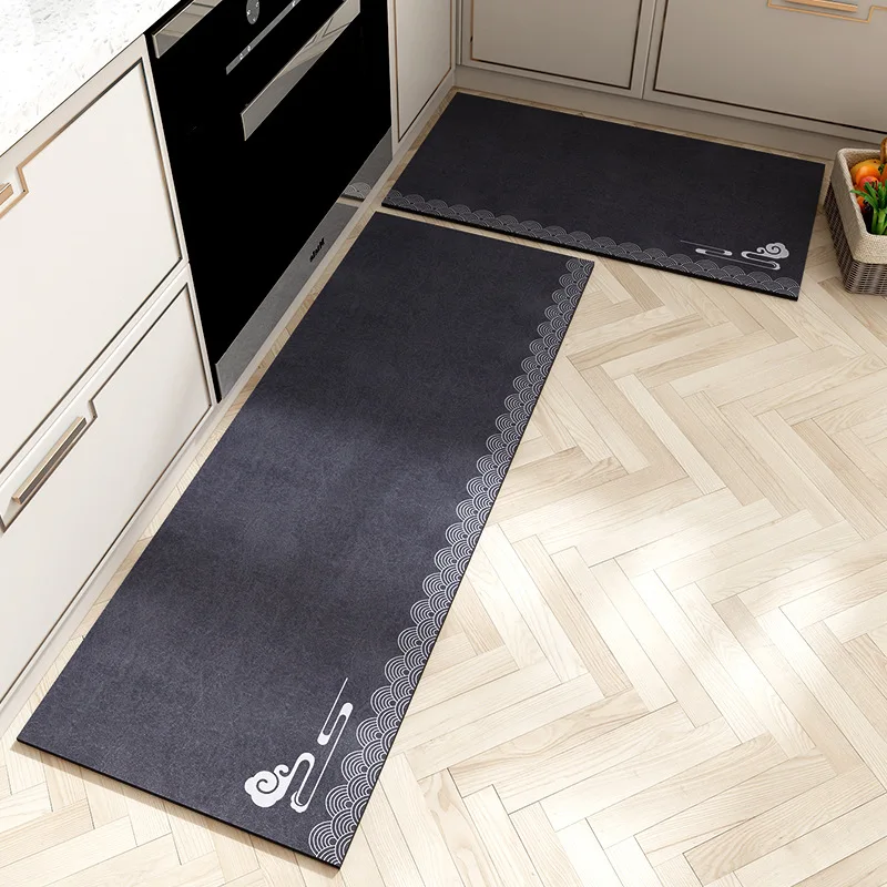 Kitchen floor mats can be scrubbed dirty mats into the door household disposable oil-proof and waterproof foot pads
Kitchen floor mats can be scrubbed dirty mats into the door household disposable oil-proof and waterproof foot pads