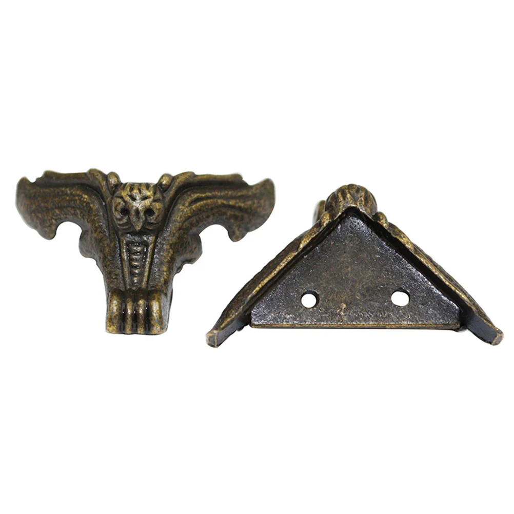 8PCS Corner Guards For Furniture 25x33mm Size Small Size Practical Furniture Wooden Box Alloy Foot Furniture Accessories Bronze
8PCS Corner Guards For Furniture 25x33mm Size Small Size Practical Furniture Wooden Box Alloy Foot Furniture Accessories Bronze