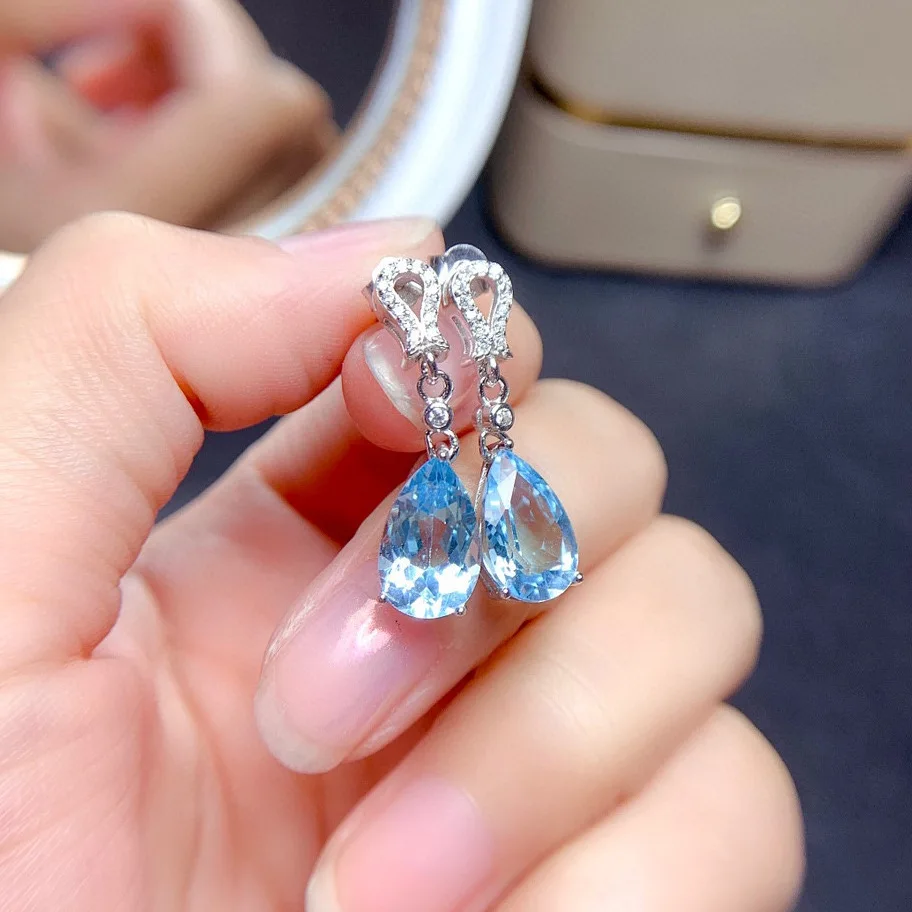 2022 New Product Simulation Sea Blue Topaz Long Earrings for Women Drop-shaped Temperament Earrings High-quality Jewelry
2022 New Product Simulation Sea Blue Topaz Long Earrings for Women Drop-shaped Temperament Earrings High-quality Jewelry