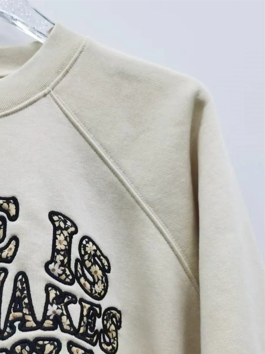 Fleece Sweatshirt Women's Letter Embroidery Long Sleee O-neck Casual Ladies Pullover 2023 Autumn
Fleece Sweatshirt Women's Letter Embroidery Long Sleee O-neck Casual Ladies Pullover 2023 Autumn