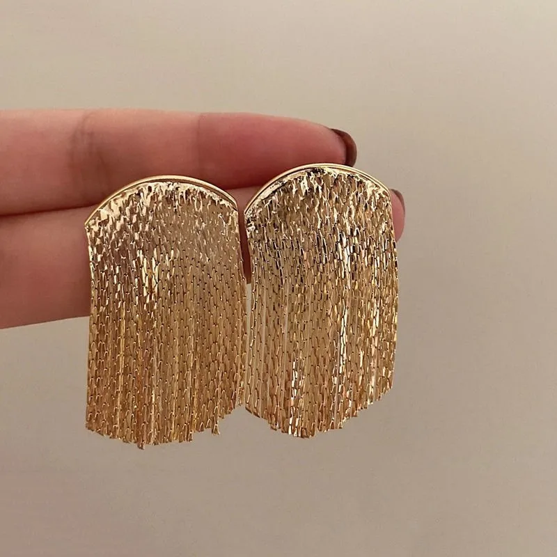 Gold Luxury Boneless Tassel Earrings Women's Niche Design Versatile Temperament Women's Earrings Wholesale Jewelry
Gold Luxury Boneless Tassel Earrings Women's Niche Design Versatile Temperament Women's Earrings Wholesale Jewelry