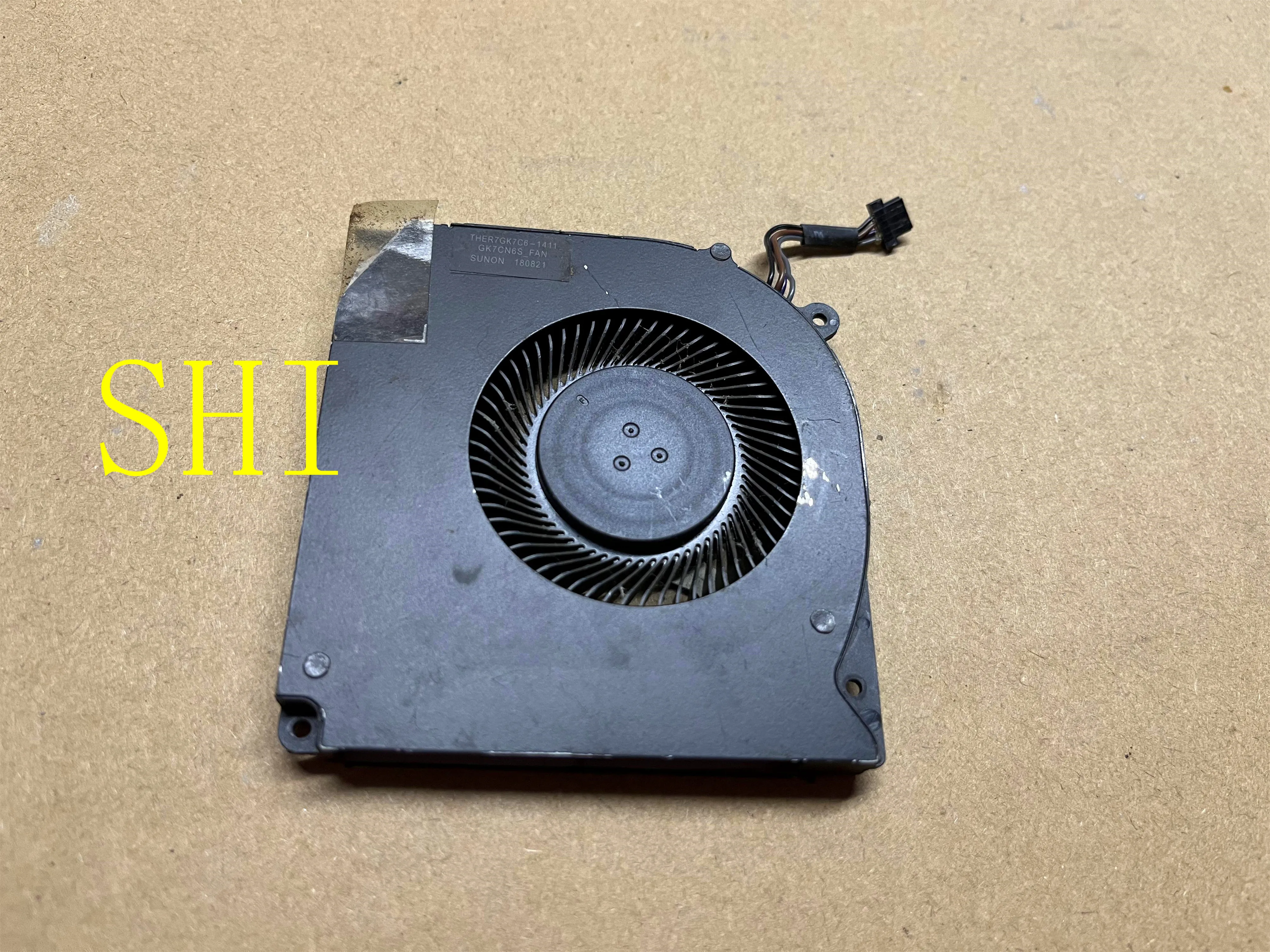 G75070S1-C460-S99 для ноутбуков, охлаждающие вентиляторы, кулер для MECHREVO X8Ti THER7GK7C6 GK7CN6S CPU GPU fan, бесплатная доставка
G75070S1-C460-S99 для ноутбуков, охлаждающие вентиляторы, кулер для MECHREVO X8Ti THER7GK7C6 GK7CN6S CPU GPU fan, бесплатная доставка