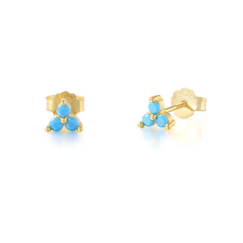 Bohemia Piercing Pendiente Simple 3 Zircon Clover Studs Earrings for Women Fashion Jewelry Ins Same Mujer Earing Aretes Gifts
Bohemia Piercing Pendiente Simple 3 Zircon Clover Studs Earrings for Women Fashion Jewelry Ins Same Mujer Earing Aretes Gifts