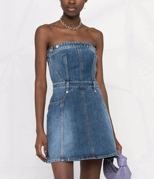 125330 Luxury Designer clothes Fashion Classic Trendy Denim Undergarment Covering The Chest and Abdomen Sexy Female Dress
125330 Luxury Designer clothes Fashion Classic Trendy Denim Undergarment Covering The Chest and Abdomen Sexy Female Dress