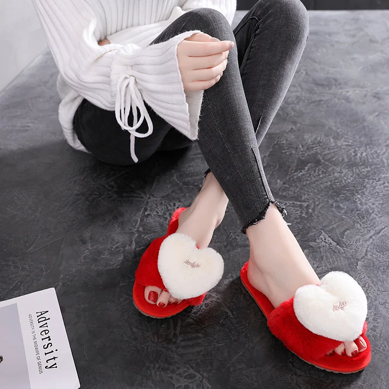 Женские мягкие тапочки с сердечками из пены с эффектом памяти, меховые Шлепанцы из искусственного меха, домашняя обувь, плоская спа, пушисты... 
Женские мягкие тапочки с сердечками из пены с эффектом памяти, меховые Шлепанцы из искусственного меха, домашняя обувь, плоская спа, пушисты...