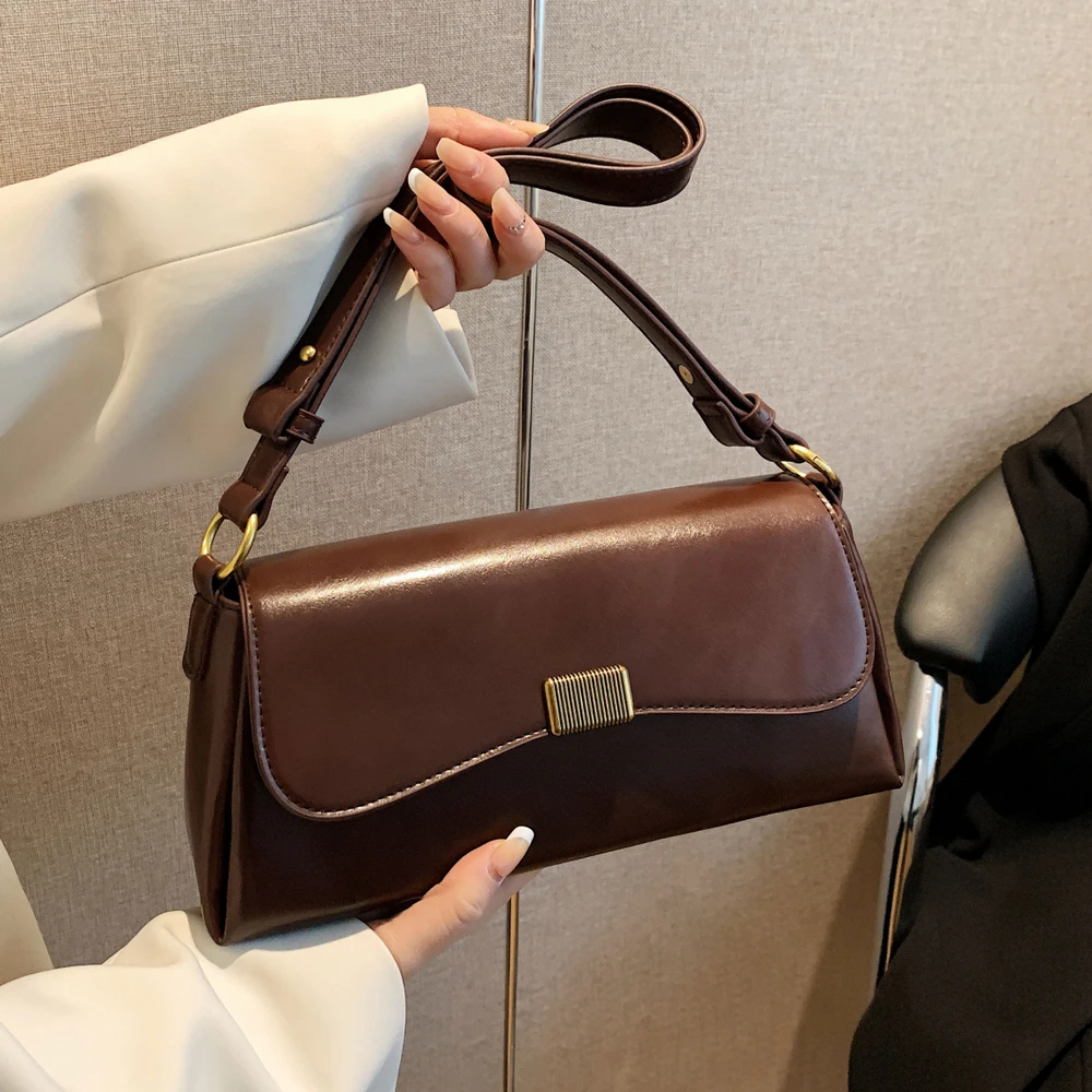 New Women PU Leather Retro Shoulder Bags Stylish Simplicity Handbags Ladies Messenger Bags
New Women PU Leather Retro Shoulder Bags Stylish Simplicity Handbags Ladies Messenger Bags
