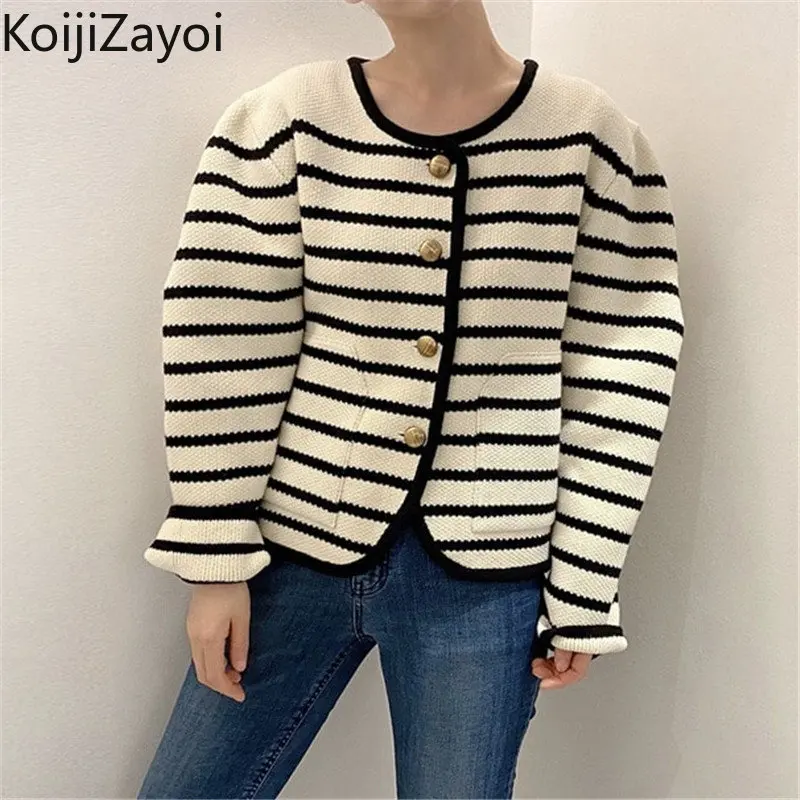 Женский вязаный кардиган в полоску Koijizayoi, винтажный кардиган, новинка 2022, повседневный кардиган свободного покроя, шикарные корейские кардиганы на весну и осень
Женский вязаный кардиган в полоску Koijizayoi, винтажный кардиган, новинка 2022, повседневный кардиган свободного покроя, шикарные корейские кардиганы на весну и осень