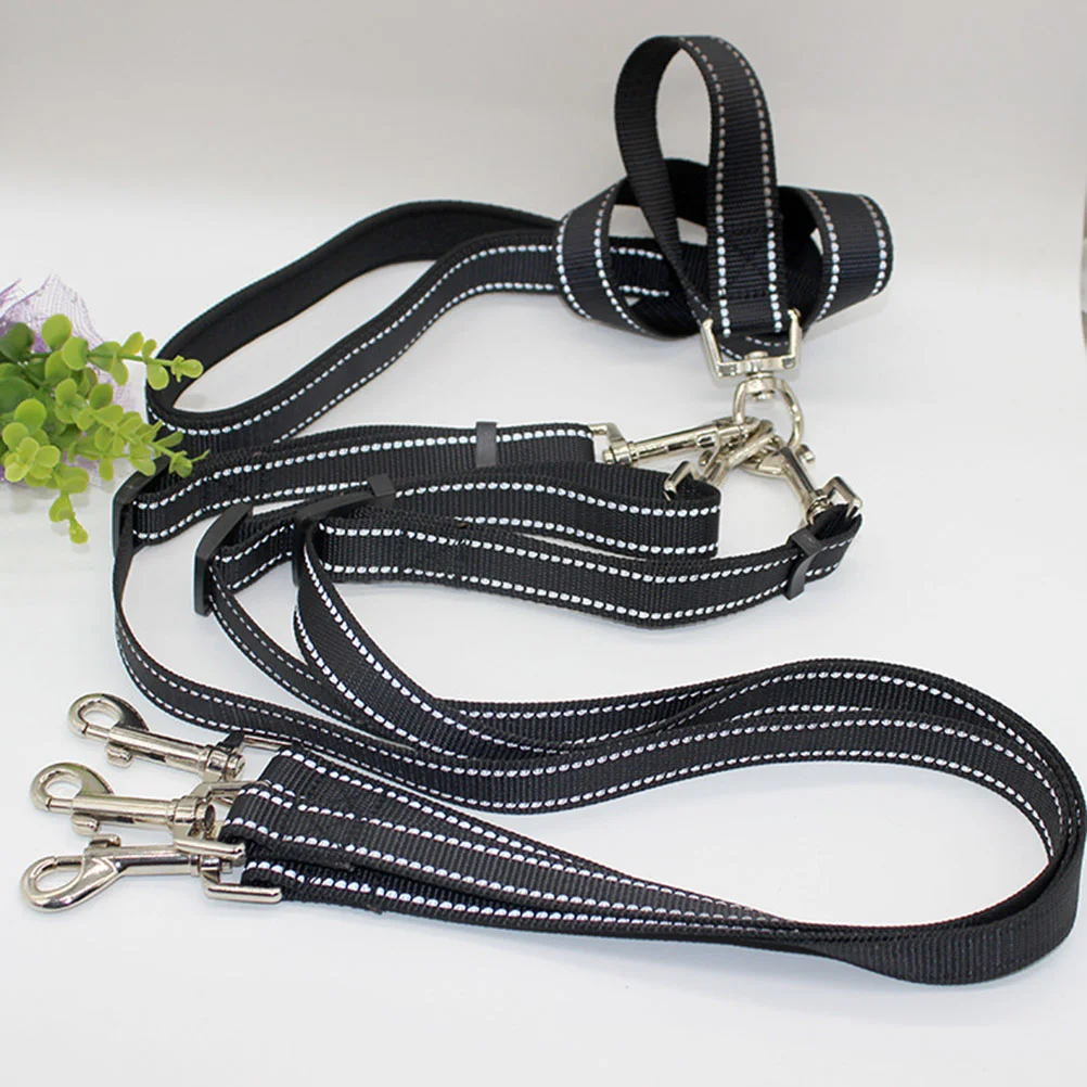 1pc Pet Supplies Black Dog Leash 3 Way Dog Leash Recall Training Leash Pet Leash Leash for Medium Dogs
1pc Pet Supplies Black Dog Leash 3 Way Dog Leash Recall Training Leash Pet Leash Leash for Medium Dogs