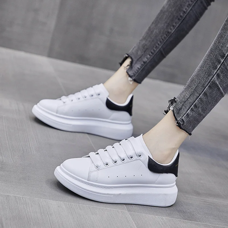High Quality Women Shoes Flats Platform Shoes Woman Fashion Sneakers Spring Autumn New Leathers PU Loafers Ladies Casual Shoes
High Quality Women Shoes Flats Platform Shoes Woman Fashion Sneakers Spring Autumn New Leathers PU Loafers Ladies Casual Shoes
