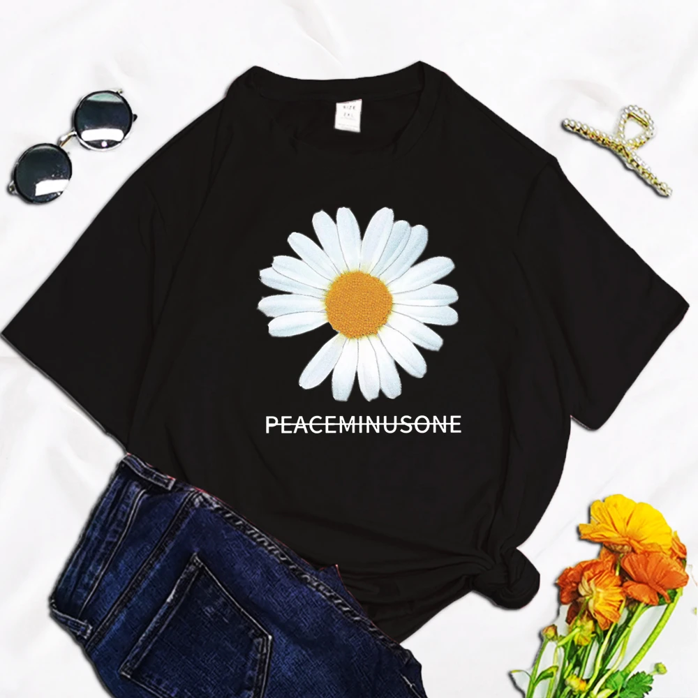 Flower Take You Dream Print T Shirt Top Women Summer Fashion Harajuku Tshirt Tops Base O-neck Black Tee short Woman T-shirts
Flower Take You Dream Print T Shirt Top Women Summer Fashion Harajuku Tshirt Tops Base O-neck Black Tee short Woman T-shirts