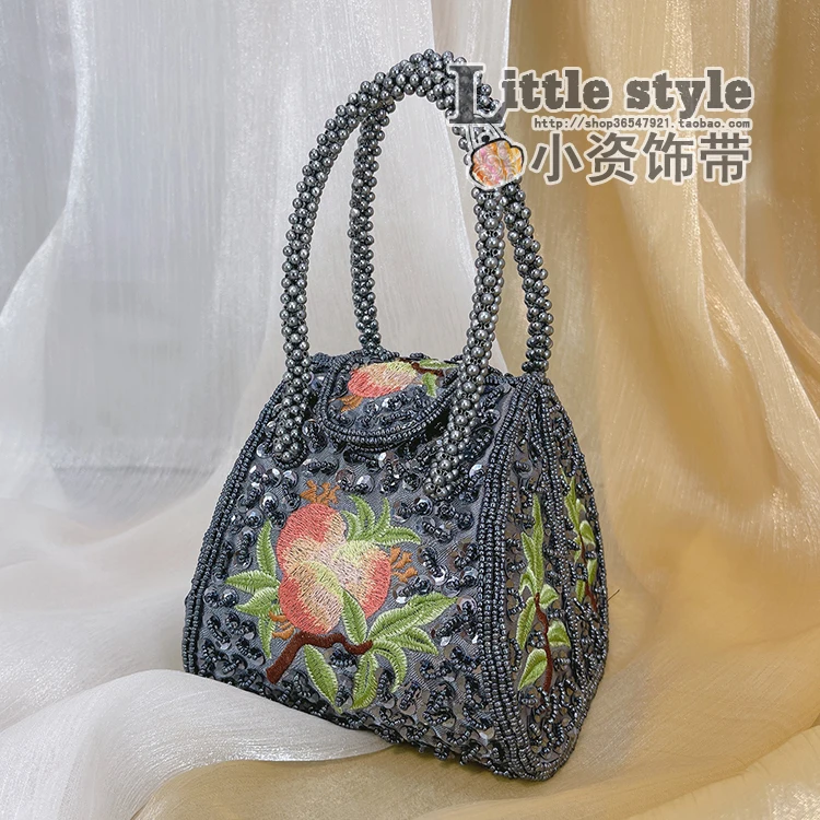 Vintage Embroidery Beaded Bag Luxury Brand Handbags For Women Personalized New Designer Handbag Evening Dress Banquet Makeup Bag
Vintage Embroidery Beaded Bag Luxury Brand Handbags For Women Personalized New Designer Handbag Evening Dress Banquet Makeup Bag
