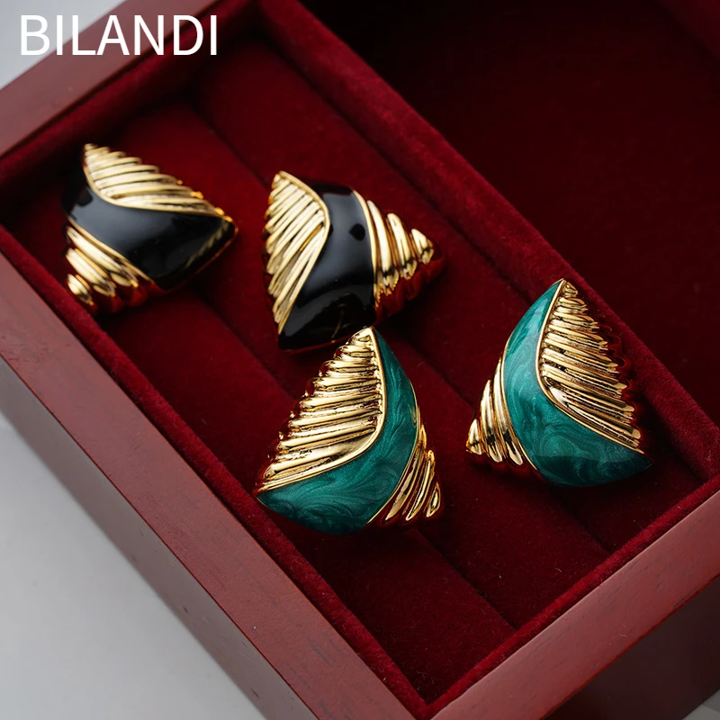 Bilandi Retro Jewelry 925 Silver Needle Triangle Black Green Stud Earrings For Women Girl Popular Style Party Wedding Gift
Bilandi Retro Jewelry 925 Silver Needle Triangle Black Green Stud Earrings For Women Girl Popular Style Party Wedding Gift