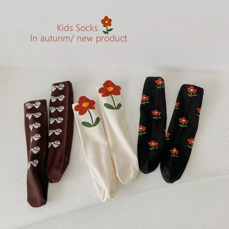 3 Pairs/Lot Autumn Kids Socks Retro Floral Printed Baby Girls Vintage Stockings Soft Cotton Mid Tube Children Socks For 3-8Years
3 Pairs/Lot Autumn Kids Socks Retro Floral Printed Baby Girls Vintage Stockings Soft Cotton Mid Tube Children Socks For 3-8Years