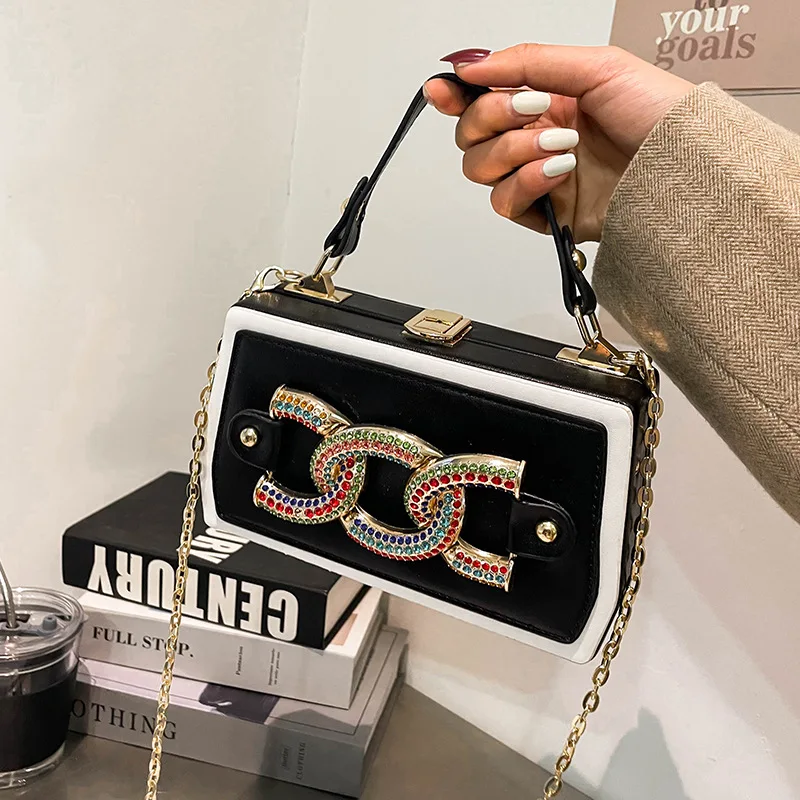 Luxury Designer Women's Bag 2023 Trend New In Color Diamonds Fashion Handbag Sequined Chain High Quality Female Crossbody Bag 
Luxury Designer Women's Bag 2023 Trend New In Color Diamonds Fashion Handbag Sequined Chain High Quality Female Crossbody Bag