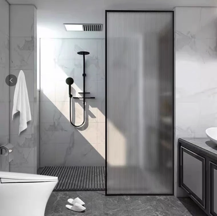Light luxury stainless steel glass partition living room wrought iron entry screen bathroom washbasin partition block 
Light luxury stainless steel glass partition living room wrought iron entry screen bathroom washbasin partition block