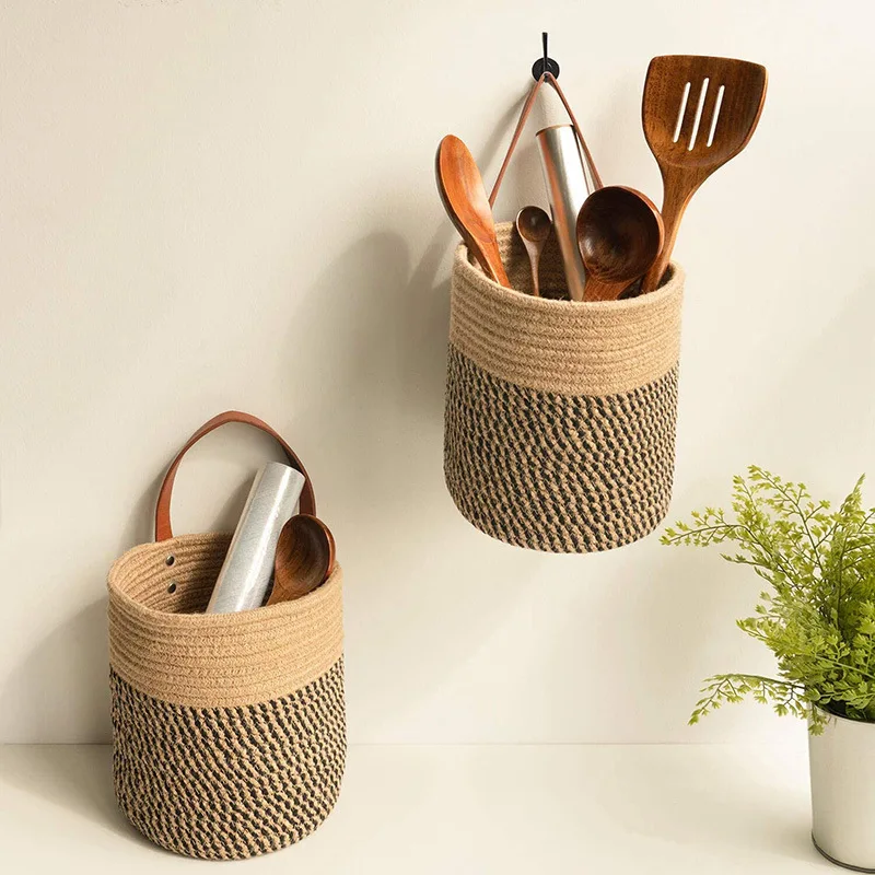 Storage Basket Jute Cotton rope Braided Leather Handle Hanging Kitchen Tools Storage Dry Flower Pot Interior Decoration 2Pcs
Storage Basket Jute Cotton rope Braided Leather Handle Hanging Kitchen Tools Storage Dry Flower Pot Interior Decoration 2Pcs