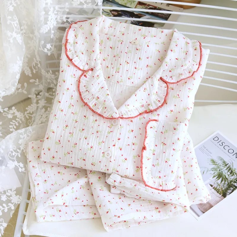 Spring and autumn new women's pajamas long-sleeved trousers two-piece set 100% cotton crepe white floral large size homewear set
Spring and autumn new women's pajamas long-sleeved trousers two-piece set 100% cotton crepe white floral large size homewear set