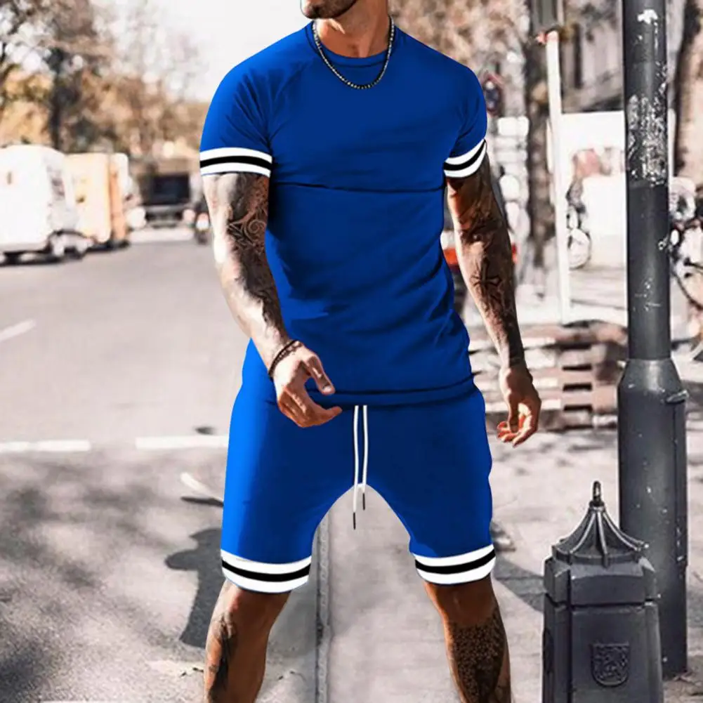 Trendy Leisure Outfit Knee Length Summer Tracksuit Short Sleeve Men T-Shirt Shorts Fitness Jogging Set Moisture Wicking
Trendy Leisure Outfit Knee Length Summer Tracksuit Short Sleeve Men T-Shirt Shorts Fitness Jogging Set Moisture Wicking