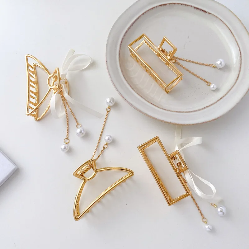 Ribbon Clip Hair Accessories for Women Temperament Alloy Geometry Pearl Tassel Clips Girls Accessory New Headwear Apparel
Ribbon Clip Hair Accessories for Women Temperament Alloy Geometry Pearl Tassel Clips Girls Accessory New Headwear Apparel