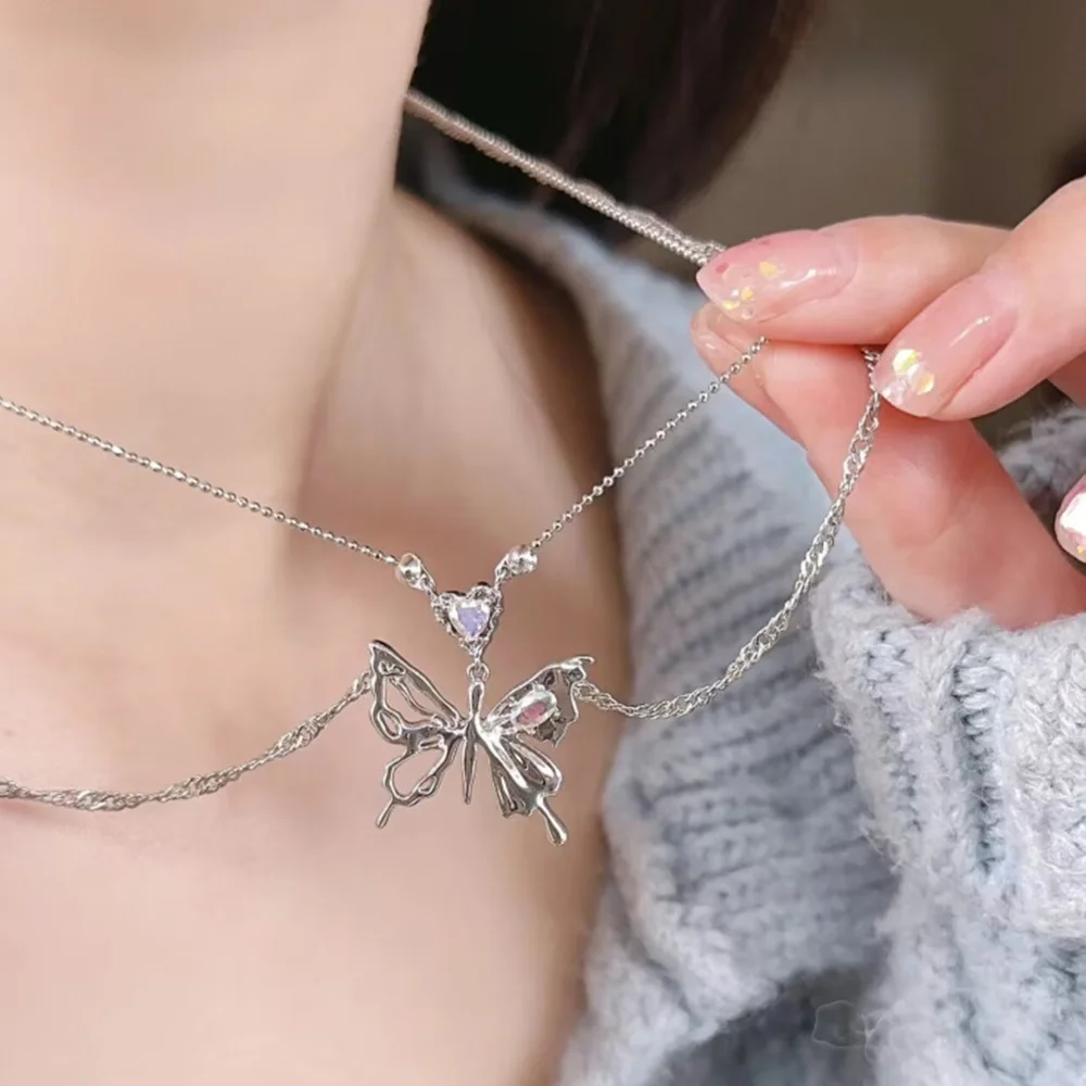 New Y2K Double Layer Big Butterfly Necklace Kpop Aesthetic Zircon Necklace for Women Silver Color Vintage Jewelry Gifts
New Y2K Double Layer Big Butterfly Necklace Kpop Aesthetic Zircon Necklace for Women Silver Color Vintage Jewelry Gifts