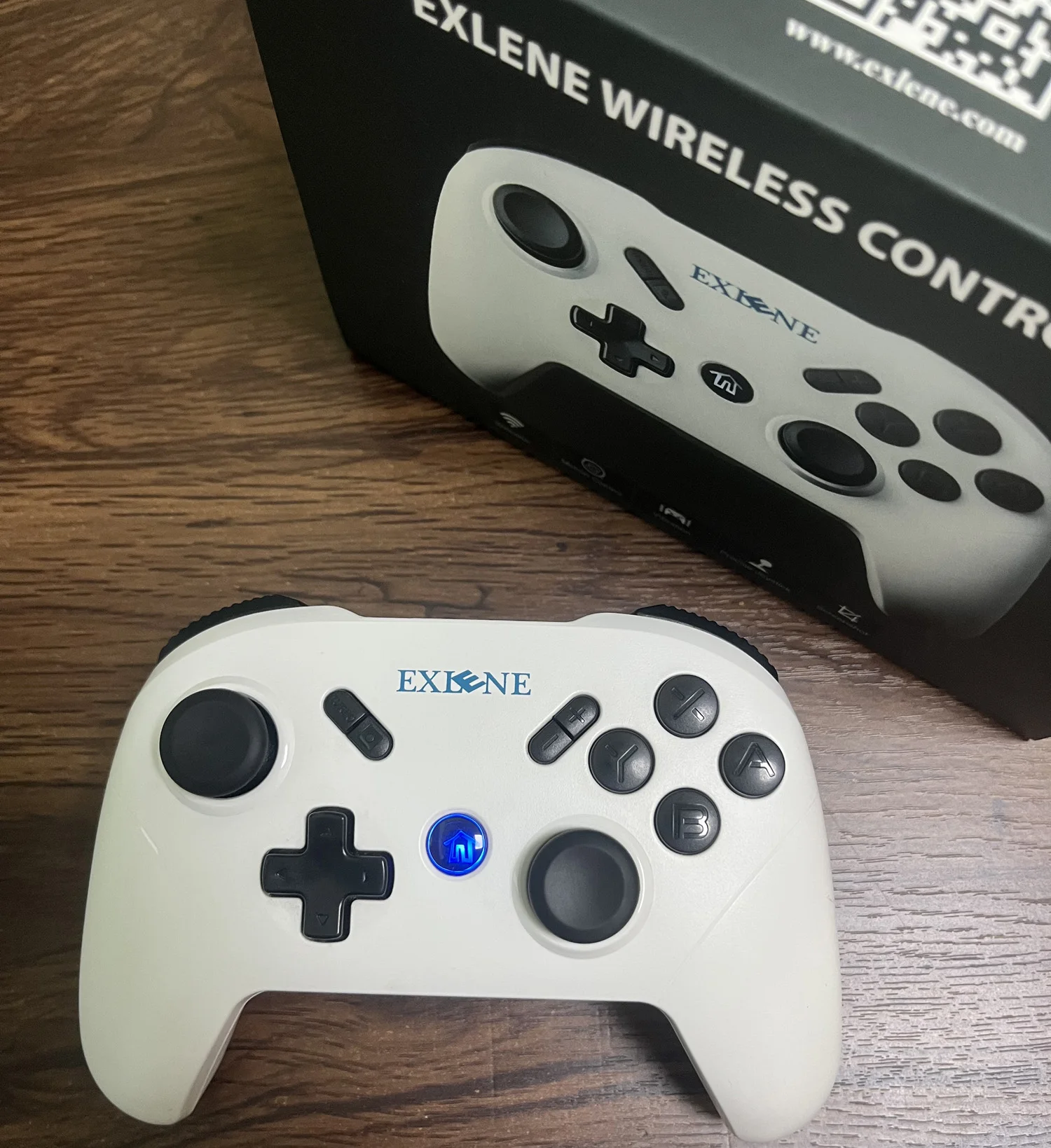 Exlene пульт дистанционного управления nintendo switch, профессиональный беспроводной контроллер 6-осевой Вибрационный перезаряжаемый джойстик для ...
Exlene пульт дистанционного управления nintendo switch, профессиональный беспроводной контроллер 6-осевой Вибрационный перезаряжаемый джойстик для ...