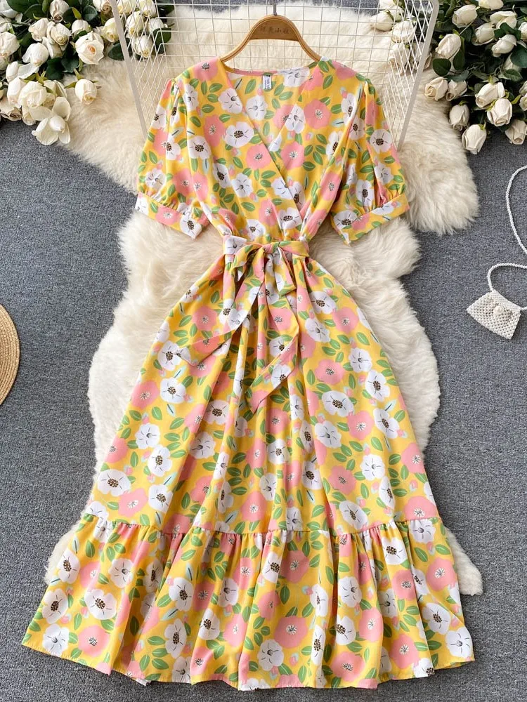 Women Floral Print Midi Dress French Style Vacation Slim Ladies One Piece Vestdios Summer 2022 A-Line Holiday Dresses
Women Floral Print Midi Dress French Style Vacation Slim Ladies One Piece Vestdios Summer 2022 A-Line Holiday Dresses