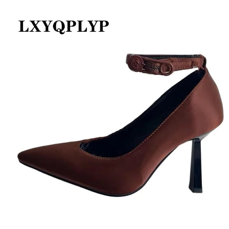 Women's Shoes Sexy Thin High Heel Ladies Fashion Summer Tip Pumps Rose Black White Brown Zapatos Mujer Big Size 43 High Heels
Women's Shoes Sexy Thin High Heel Ladies Fashion Summer Tip Pumps Rose Black White Brown Zapatos Mujer Big Size 43 High Heels