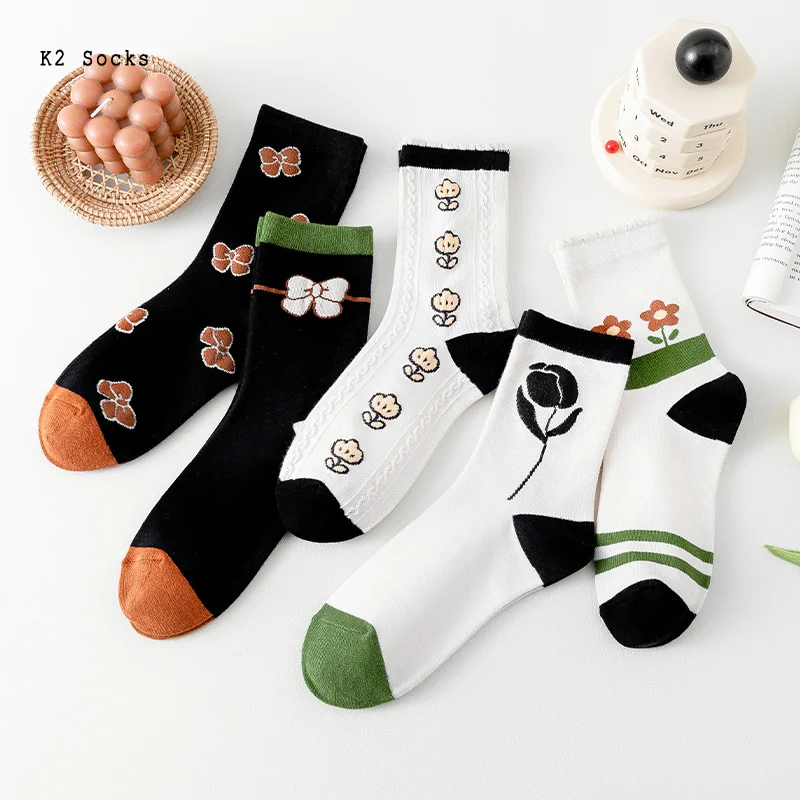 New Funny Lolita Flower Long Socks Cotton Harajuku Japanese Fashion White Black Sweet Breathable Kawaii Soft Girls Women Socks
New Funny Lolita Flower Long Socks Cotton Harajuku Japanese Fashion White Black Sweet Breathable Kawaii Soft Girls Women Socks