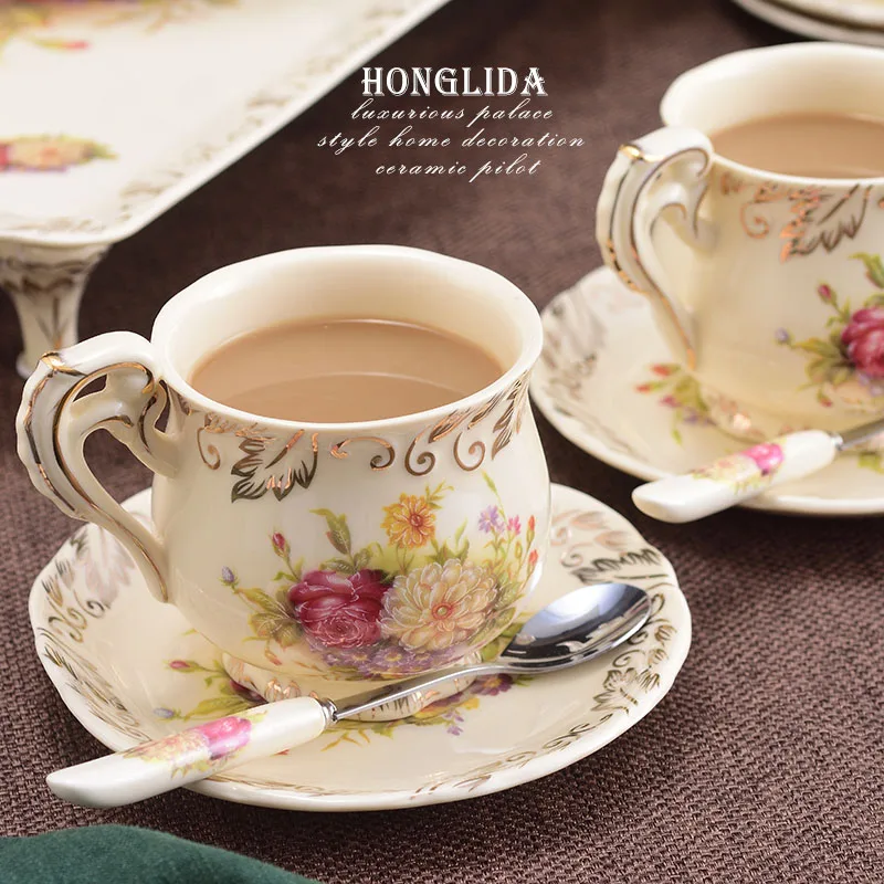 Mug ceramic spoon with lid household cup creative personality European male and female couple milk coffee cup drinking cup
Mug ceramic spoon with lid household cup creative personality European male and female couple milk coffee cup drinking cup