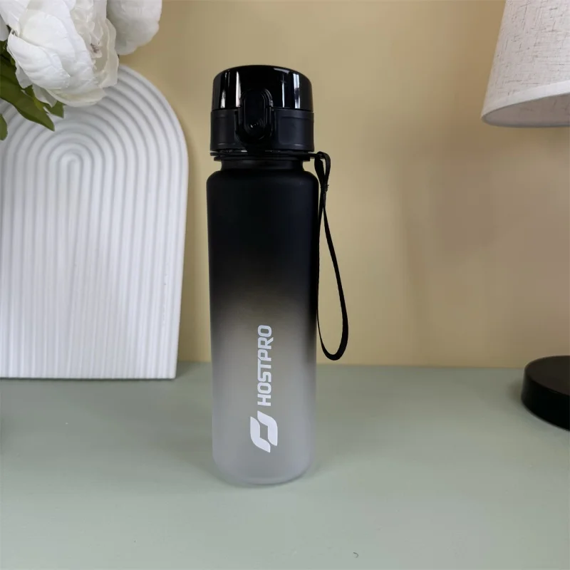 Спортивная бутылка для воды 600 мл Co-Polyester
Спортивная бутылка для воды 600 мл Co-Polyester