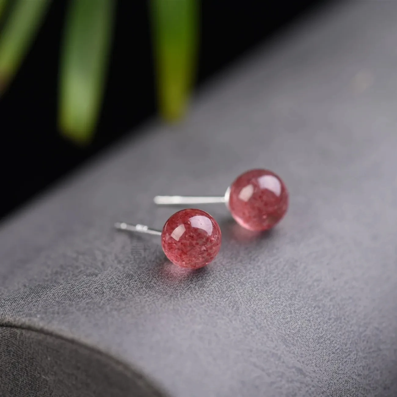 2022 New Style Making Jewelry Nature Stone Natural Crystal Earrings For Women Of God Has Charms Sexy Glittering Dazzling
2022 New Style Making Jewelry Nature Stone Natural Crystal Earrings For Women Of God Has Charms Sexy Glittering Dazzling