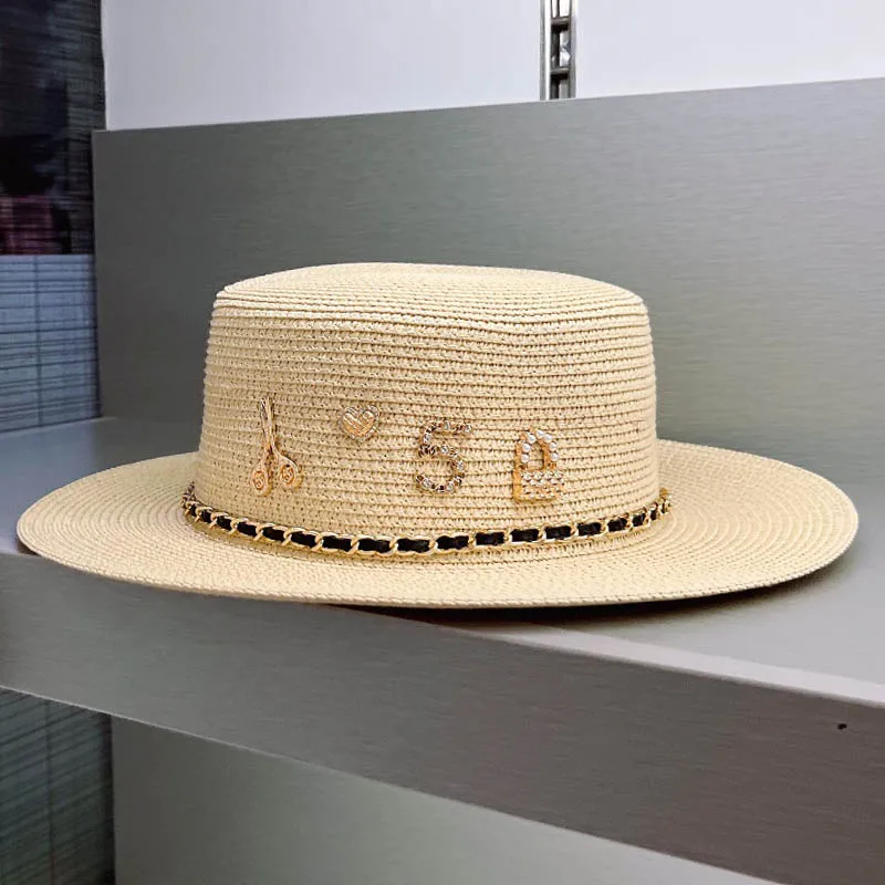 

New Fashion Rhinstone Letter Straw Hats for Women Summer Boater Hat Wide Brim Beach Sun Hat Fedoras Kentucky Derby Hat UPF50+