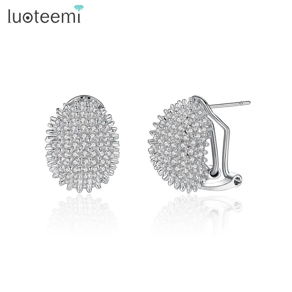 LUOTEEMI Trendy Hemispherical Stud Earrings for Women Wedding Party with Shiny Cubic Zircon Three Color Fashion Jewelry Brincos
LUOTEEMI Trendy Hemispherical Stud Earrings for Women Wedding Party with Shiny Cubic Zircon Three Color Fashion Jewelry Brincos