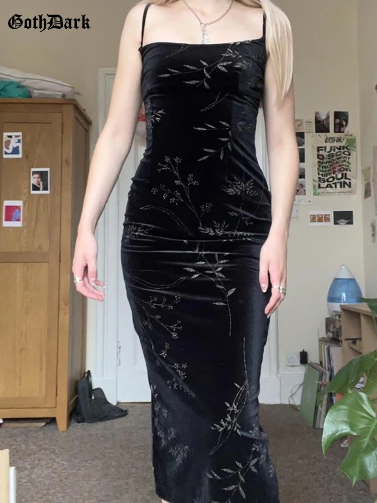 Goth Dark Velvet Vintage Mall Gothic Split Midi Dresses Women Elegant Evening Grunge Sling Dress Floral Scratched Alt Partywear
Goth Dark Velvet Vintage Mall Gothic Split Midi Dresses Women Elegant Evening Grunge Sling Dress Floral Scratched Alt Partywear