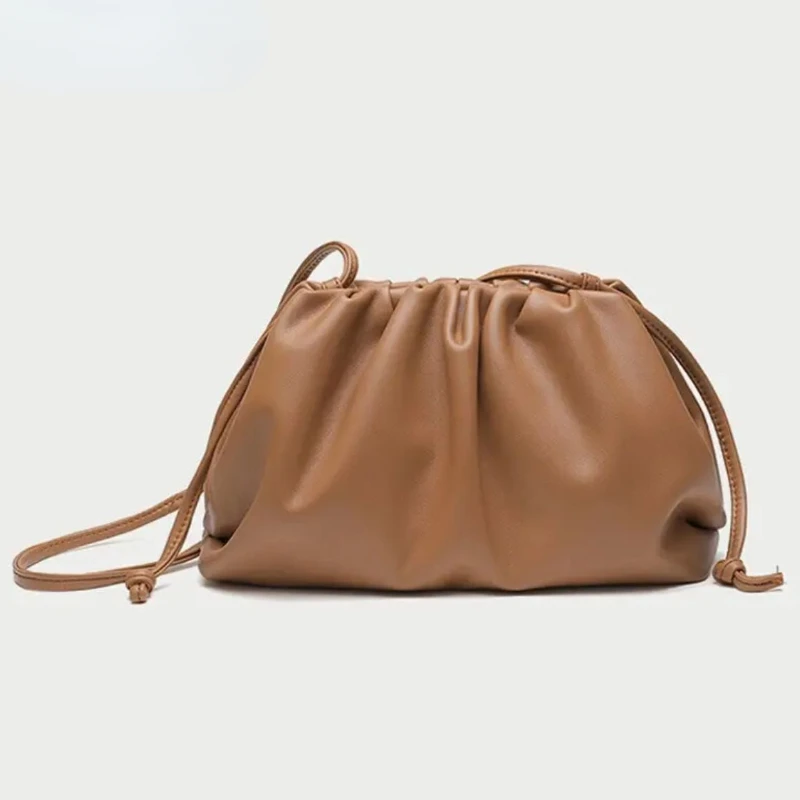 Real Leather Cloud Bag Dinner Party Bag Top Quality Luxury Brand Hand Pleated Soft Skin Shoulder Messenger Women's Dumpling Bag
Real Leather Cloud Bag Dinner Party Bag Top Quality Luxury Brand Hand Pleated Soft Skin Shoulder Messenger Women's Dumpling Bag