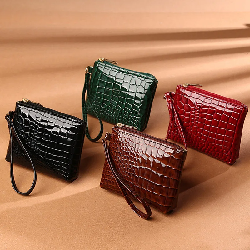 Mini Women's Wallet Crocodile Pattern Short Zipper Wrist Small Coin Bag Fashion PU Leather Ladies Card Holder Coin Purse Clutch
Mini Women's Wallet Crocodile Pattern Short Zipper Wrist Small Coin Bag Fashion PU Leather Ladies Card Holder Coin Purse Clutch