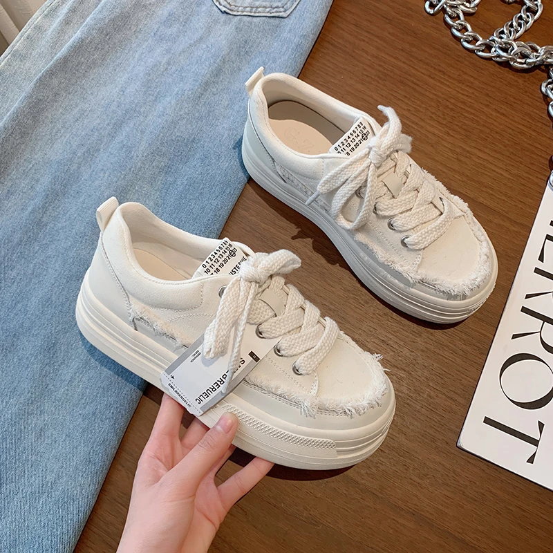 Canvas shoes, 2023 women in the spring and autumn new joker retro flow leisure air thick bottom sandals platform shoes shoes
Canvas shoes, 2023 women in the spring and autumn new joker retro flow leisure air thick bottom sandals platform shoes shoes