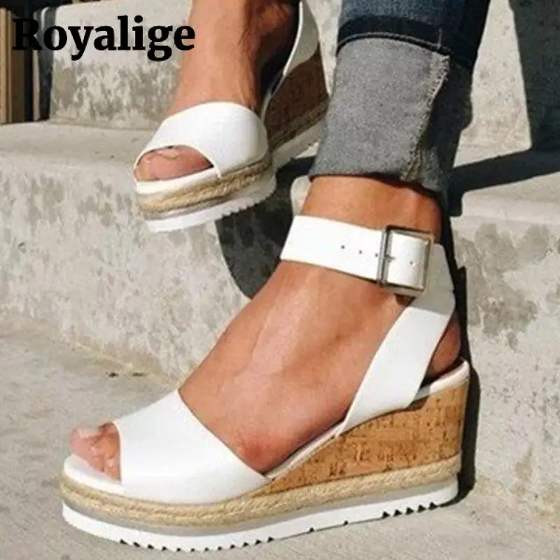 2022 Women Wedges Sandals Summer Fashion Open Toe Design Ankle Platform Shoes Retro Ladies Roman Footwear New Zapatillas Mujer
2022 Women Wedges Sandals Summer Fashion Open Toe Design Ankle Platform Shoes Retro Ladies Roman Footwear New Zapatillas Mujer
