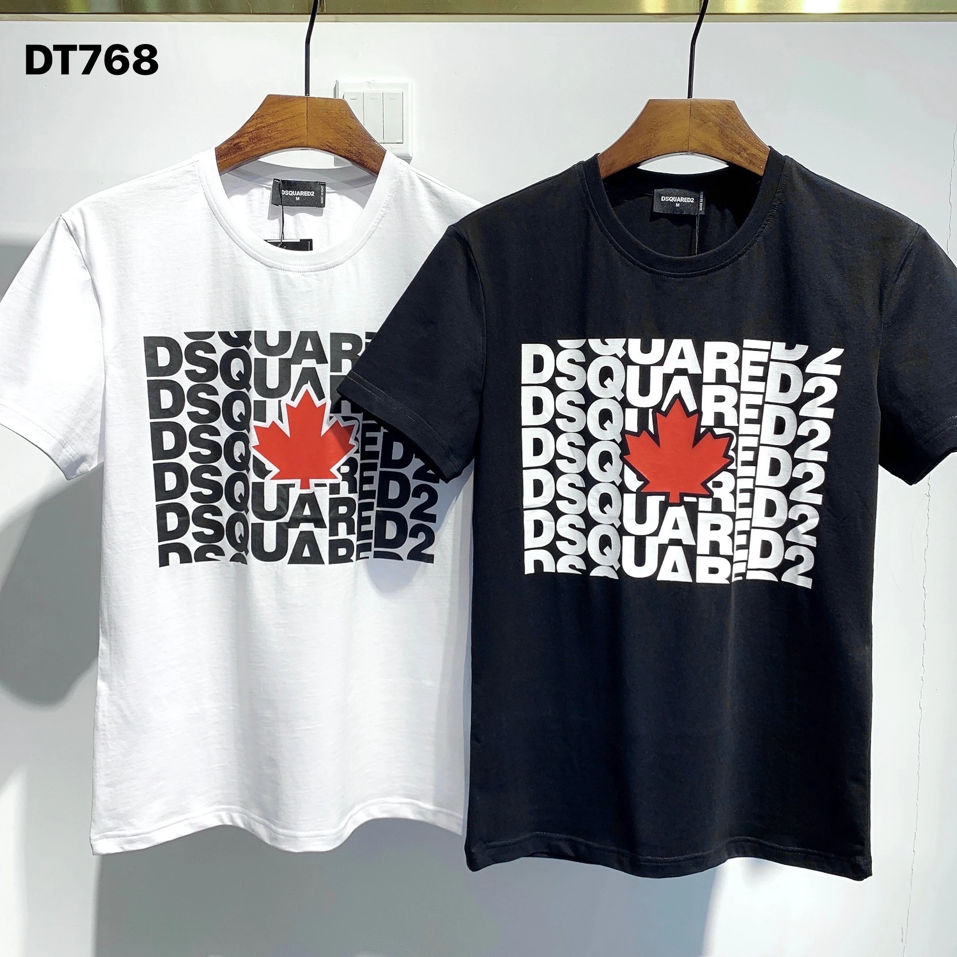 Dsquared2 Men's Cotton 100% Classic Letter Maple Leaf Print Fashion Trend Loose High Street Round Neck T Shirt Friend Gift DT744
Dsquared2 Men's Cotton 100% Classic Letter Maple Leaf Print Fashion Trend Loose High Street Round Neck T Shirt Friend Gift DT744