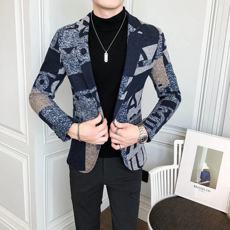 Retro Woolen Blazers For Men Fall Winter Letter Print Blazer Jackets Slim Fit Party Prom Club Pattern Blazer Vogue Suits Coats
Retro Woolen Blazers For Men Fall Winter Letter Print Blazer Jackets Slim Fit Party Prom Club Pattern Blazer Vogue Suits Coats
