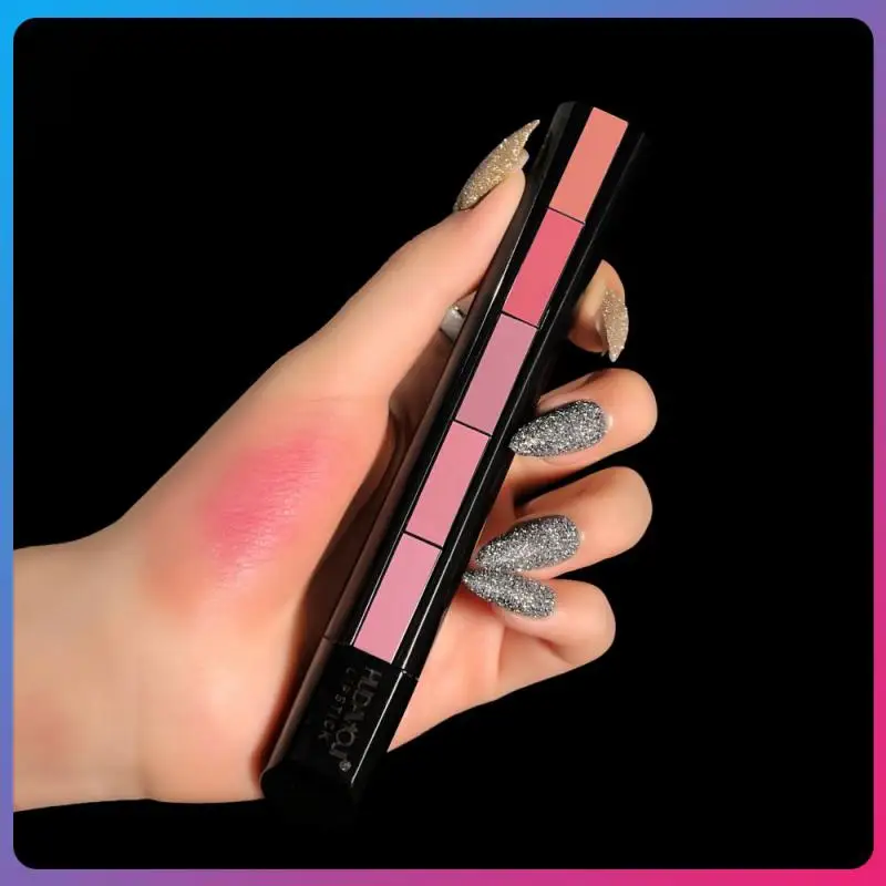 HUDAMOJI матовая Увлажняющая помада 5 в 1 набор помады антипригарная чашка стойкая Сексуальная красная помада Косметика для макияжа
HUDAMOJI матовая Увлажняющая помада 5 в 1 набор помады антипригарная чашка стойкая Сексуальная красная помада Косметика для макияжа