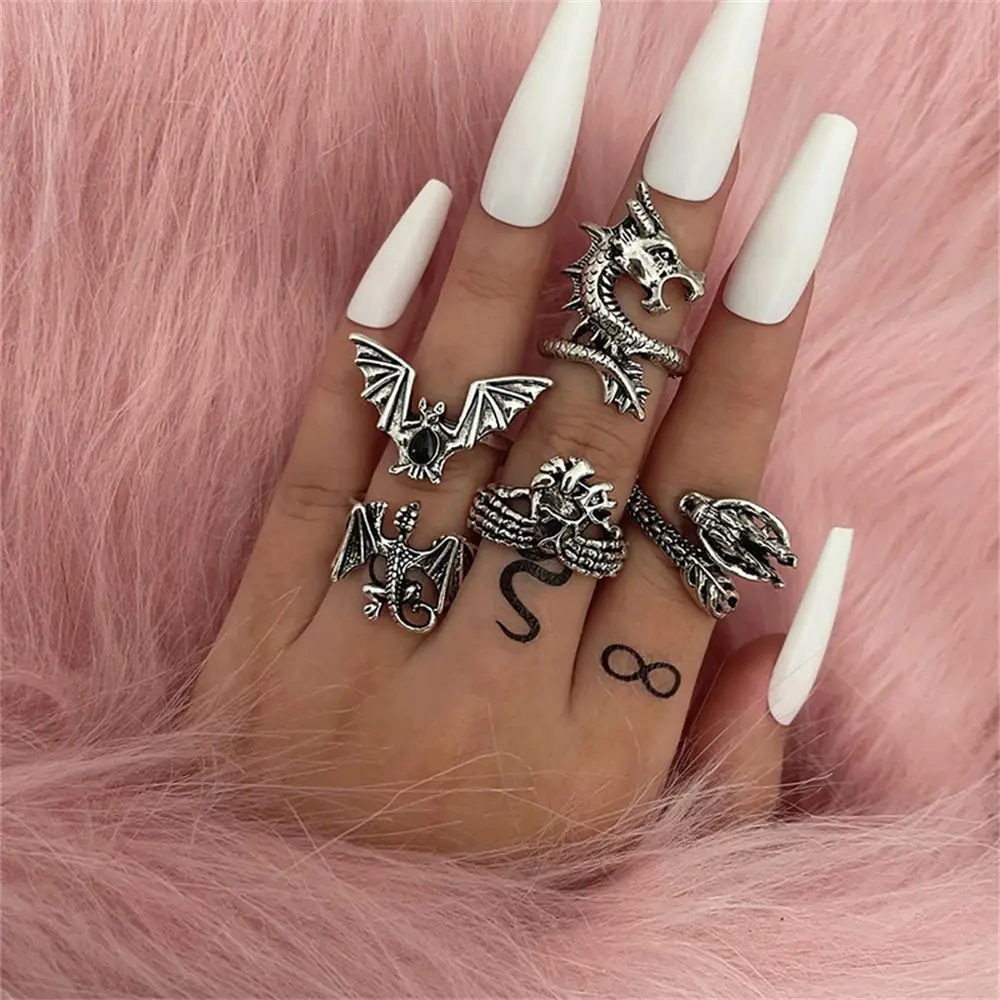 5pcs New Women Rock Hip Hop Vintage Punk Bat Dragon Midi Finger Jewelry Hand Accessories Rings Set
5pcs New Women Rock Hip Hop Vintage Punk Bat Dragon Midi Finger Jewelry Hand Accessories Rings Set